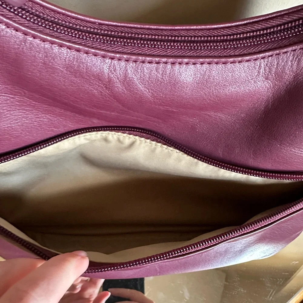 Giani Bernini Leather Hobo Bag Wine Color
